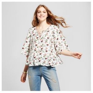 Mossimo NWT Woven Lace Up Floral Blouse